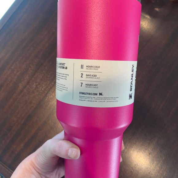 NWT SOLD OUT Barbie Pink Stanley 40 oz. Quencher H2.0 FlowState Tumbler Camelia - Picture 3 of 7